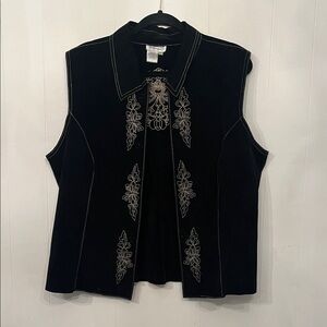 Coldwater Creek Black Sleeveless Suede Vest with Cream Embroidery
